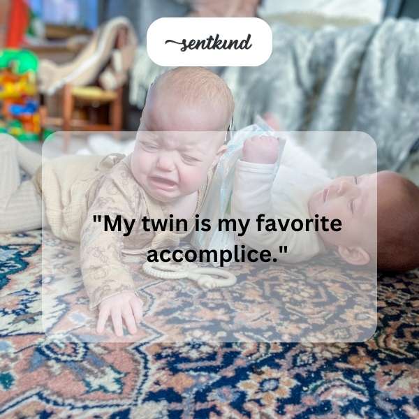 Two identical figures stand back-to-back with mischievous smiles.
